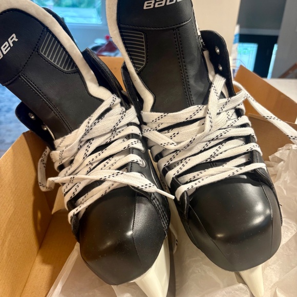 Brand New Bauer Supreme One20 Ice Hockey Skates – Senior Size 9 (Width R) – Mode - Picture 9 of 13